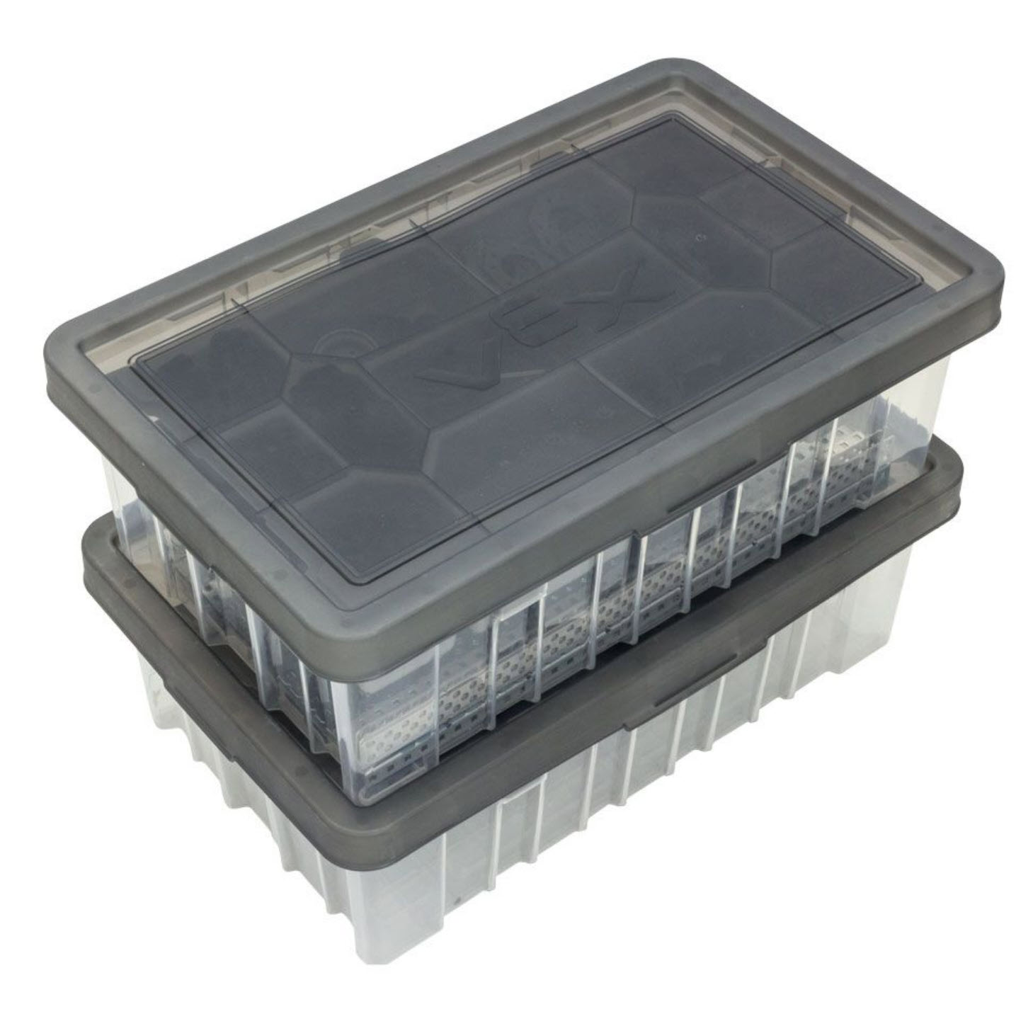 Imagen de contenedores apilados utilizados para organizar materiales en una configuración de almacenamiento de celda de trabajo V5, que muestra soluciones de almacenamiento eficientes para entornos de educación profesional y técnica.