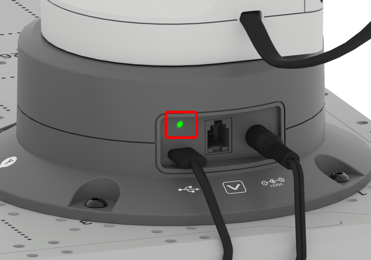 キャリアおよび技術教育における最適なワークフローを実現するラベル付きコンポーネントと機器の配置を備えた CTE ワークセルのセットアップを示す図。
