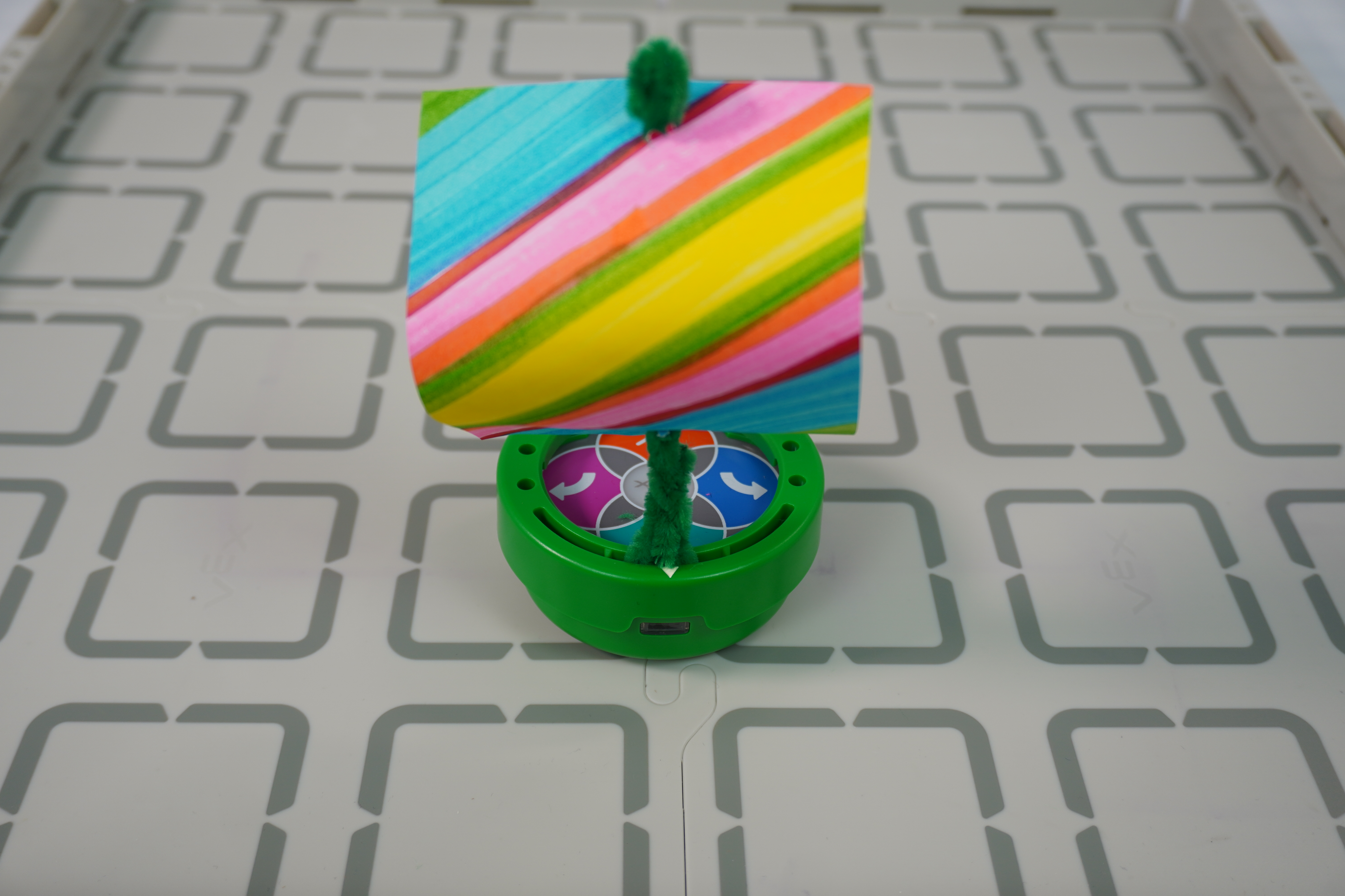 Ejemplo de diseño de velero adjunto al Art Ring.