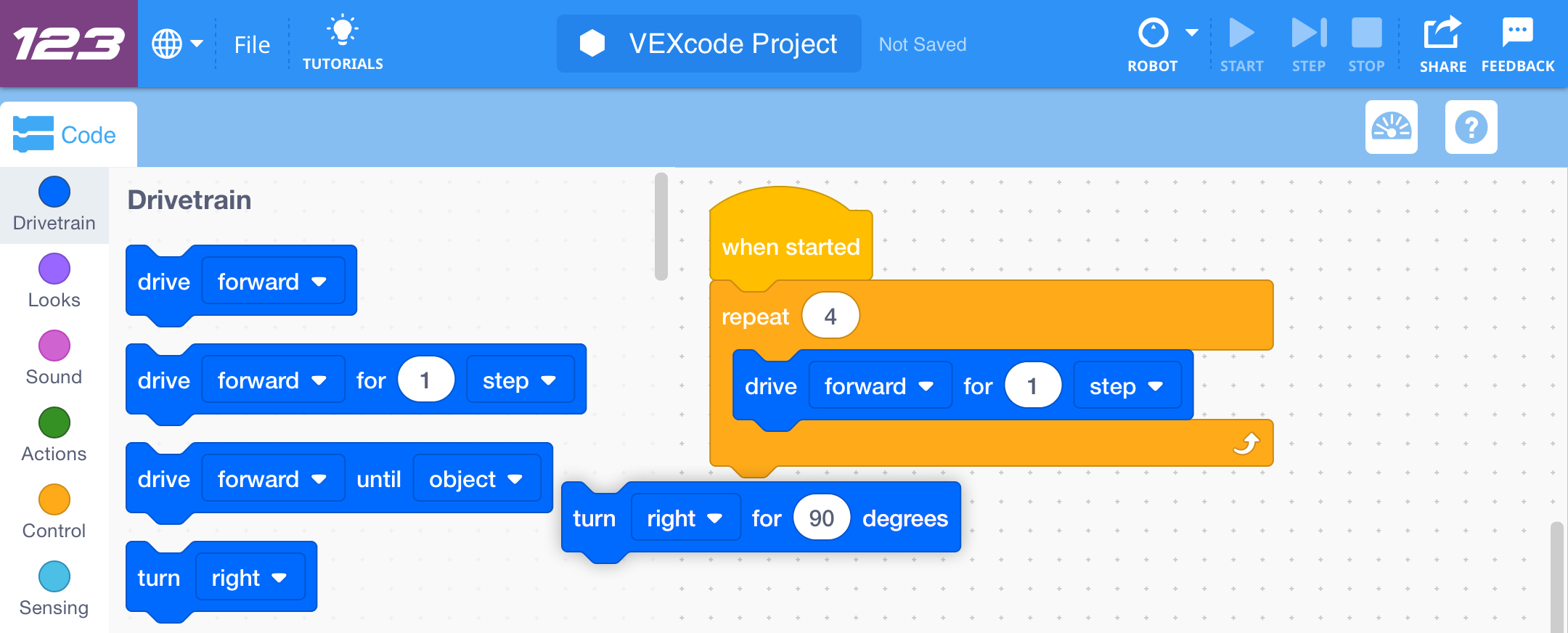 VEXcode 123 ആപ്ലിക്കേഷൻ വർക്ക്‌സ്‌പെയ്‌സ്, അത് ഇല്ലാതാക്കാൻ ഒരു ബ്ലോക്ക് ടൂൾബോക്‌സിലേക്ക് തിരികെ വലിച്ചിടുന്നു.