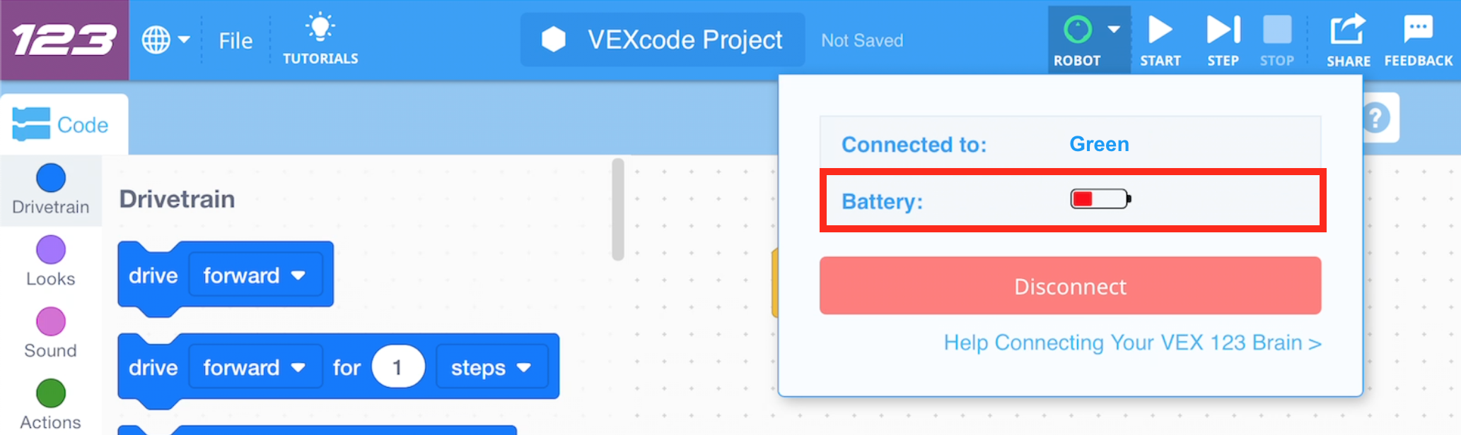 VEXcode 123 met een aangesloten robot en het Robot-dropdownmenu geopend. Het batterij-indicatorpictogram is gemarkeerd.