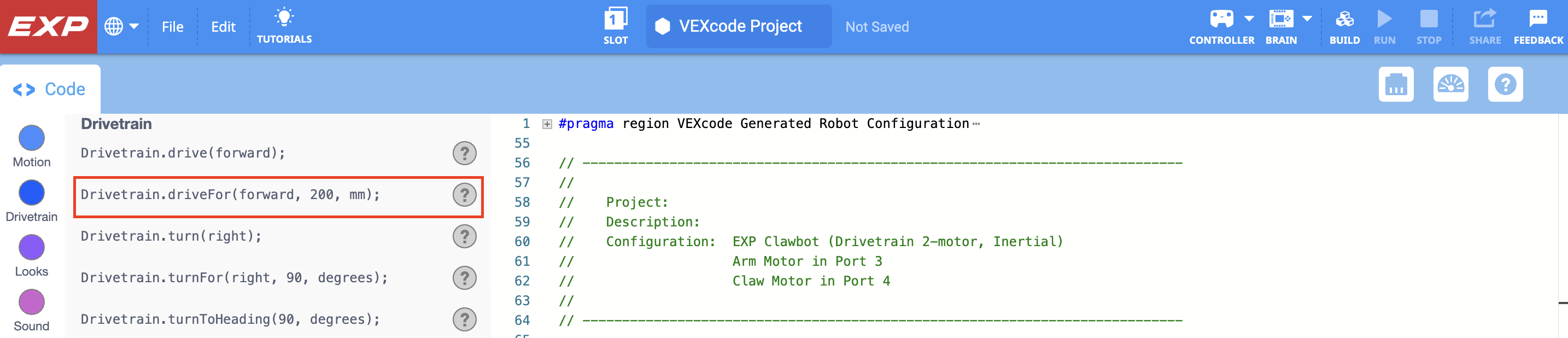 VEXcode EXP su paryškinta komanda „Drive for“ C++ įrankių rinkinyje.