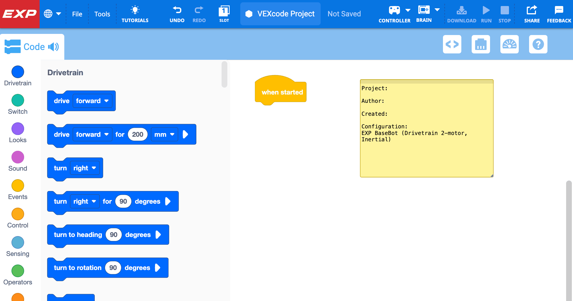 VEXcode EXP s otevřenou šablonou Příklad projektu, včetně nakonfigurovaných zařízení a poznámky s popisem projektu.