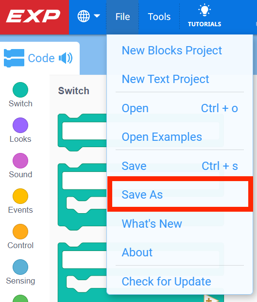 Barra de ferramentas VEXcode EXP com o menu Ficheiro aberto e a opção Guardar como selecionada. Guardar como é a sexta opção do menu, abaixo de Novo Projecto de Blocos, Novo Projecto de Texto, Abrir, Abrir Exemplos e Guardar.