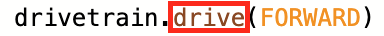 Python кодының жолы drivetrain.drive(FORWARD) деп оқиды. Диск термині қоңыр түске боялған және қызыл қорапта бөлектелген.