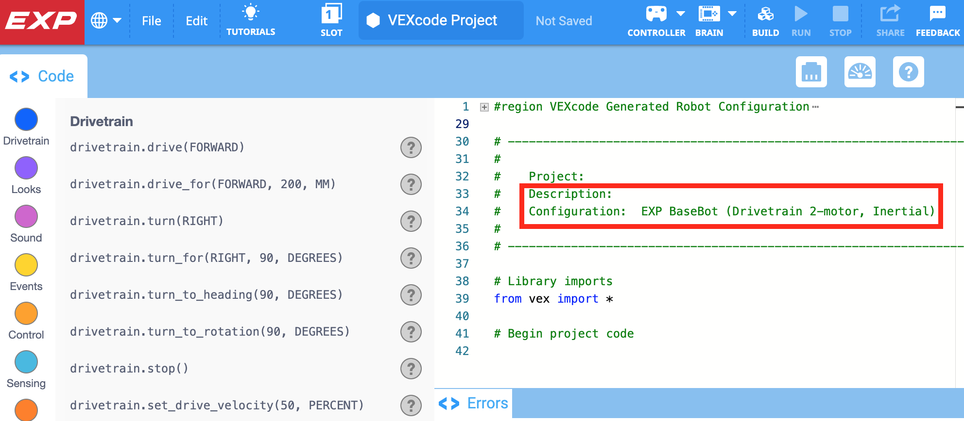 تم فتح VEXcode EXP مع مشروع مثال قالب مع إبراز حقل تعليق التكوين الخاص به. سيتم إدراج كل جهاز على سطر جديد.