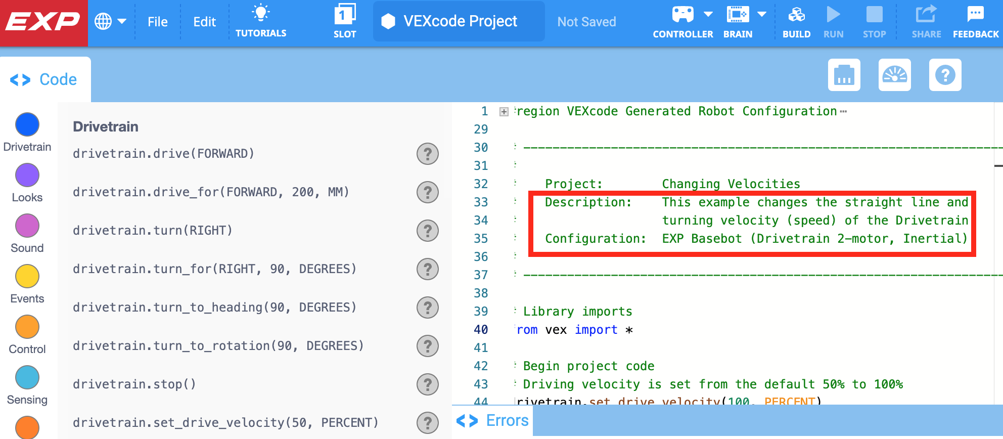 Changing Velocities 예제 프로젝트가 열려 있고 설명 및 구성 주석 필드가 강조 표시된 VEXcode EXP입니다.
