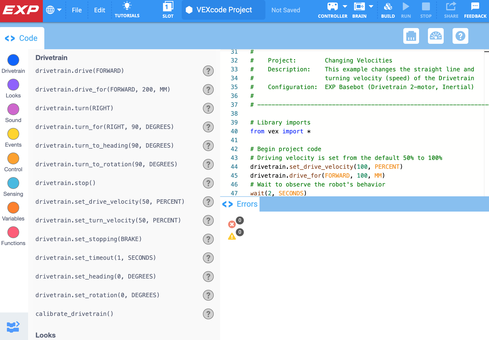 VEXcode EXP ar atvērtu Changing Velocities piemēra projektu, tostarp konfigurētām ierīcēm, projekta aprakstu un projekta Python kodu.