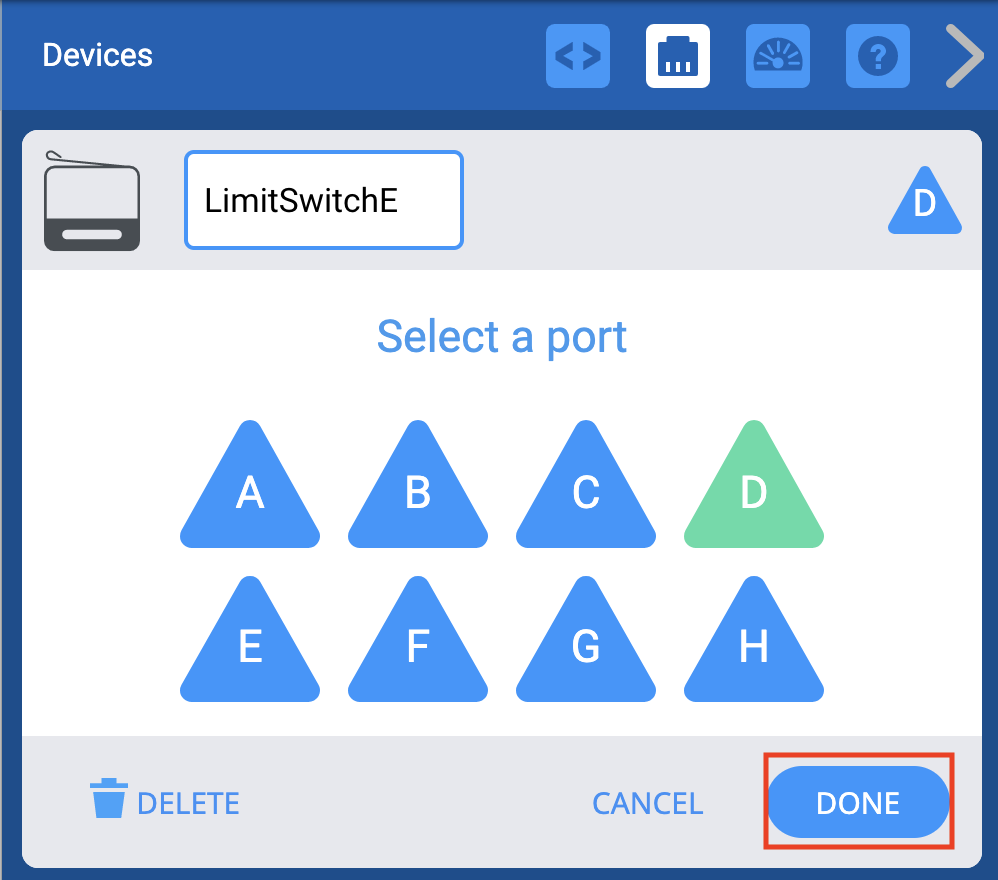 Menu de dispositivos VEXcode EXP após alterar a porta do dispositivo para D. A opção de porta D está agora colorida a verde. Abaixo, o botão Concluído está destacado.
