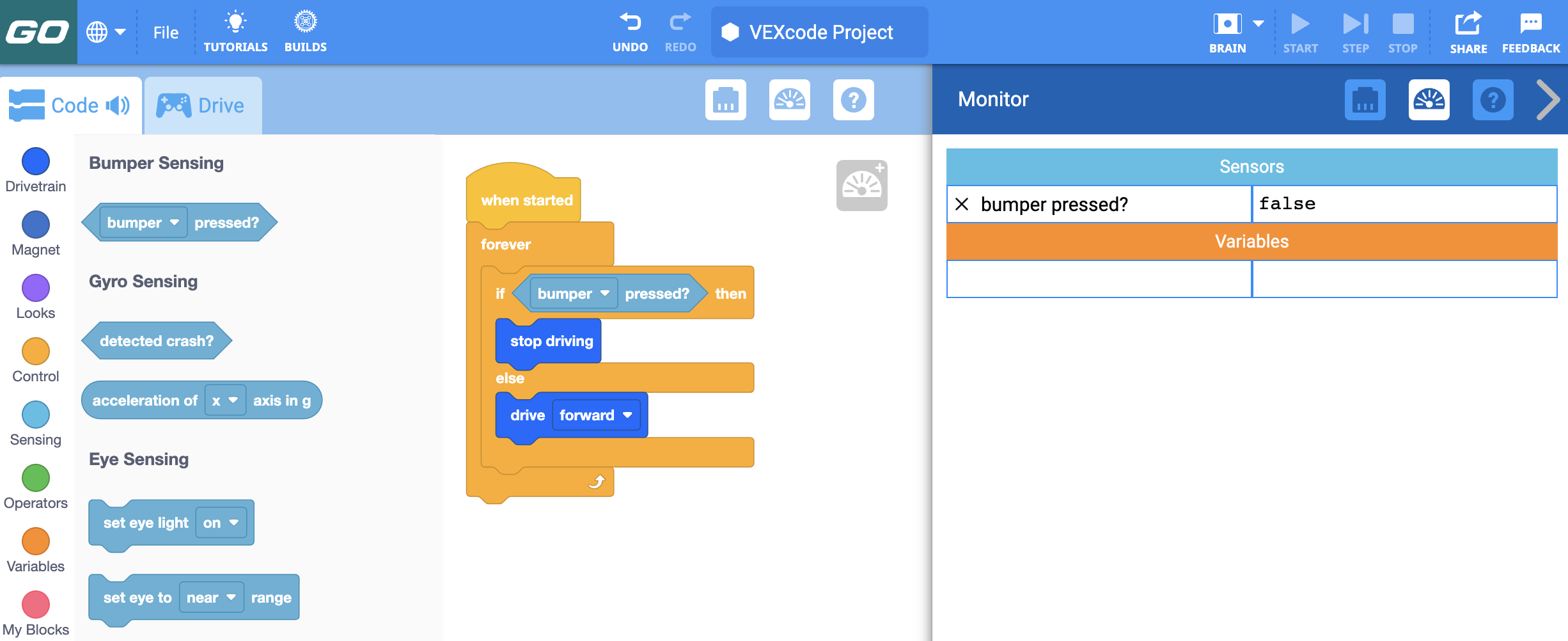 VEXcode GO mit geöffneter Monitorkonsole zum Anzeigen von Live-Sensordaten. Ein Sensorwert wird angezeigt und hervorgehoben. Der Wert lautet „Stoßstange gedrückt?“ FALSCH.