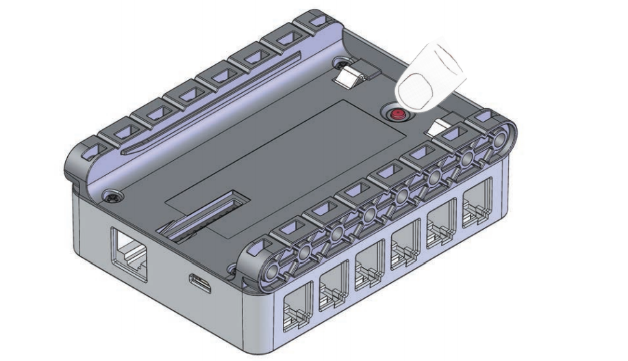 Bộ não được hiển thị lộn ngược khi Pin Robot đã được tháo ra. Một bàn tay đang ấn vào nút màu đỏ ở dưới cùng của Bộ não, nơi thường được che phủ bởi Pin Robot.