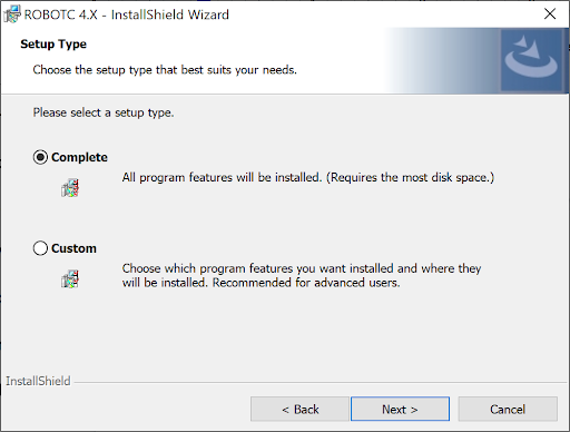 Das Fenster des ROBOTC-Setup-Assistenten bietet zwei Optionen für den Setup-Typ. Es gibt eine Option mit der Bezeichnung „Vollständig“ und eine Option mit der Bezeichnung „Benutzerdefiniert“, und die Option „Vollständig“ ist ausgewählt. Im unteren Bereich ist die Schaltfläche „Weiter“ hervorgehoben.