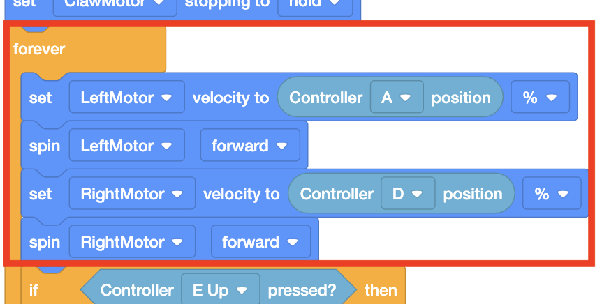 Nahaufnahme des Blockstapels im VEXcode IQ-Projekt Option 2. Innerhalb der Forever-Schleife des Stacks sind vier Blöcke hervorgehoben. Sie lesen „Für immer“, stellen die Geschwindigkeit des linken Motors auf die Position von Controller A ein und drehen den linken Motor vorwärts. Anschließend stellen sie die Geschwindigkeit des rechten Motors auf die Position von Controller D ein und drehen den rechten Motor vorwärts.