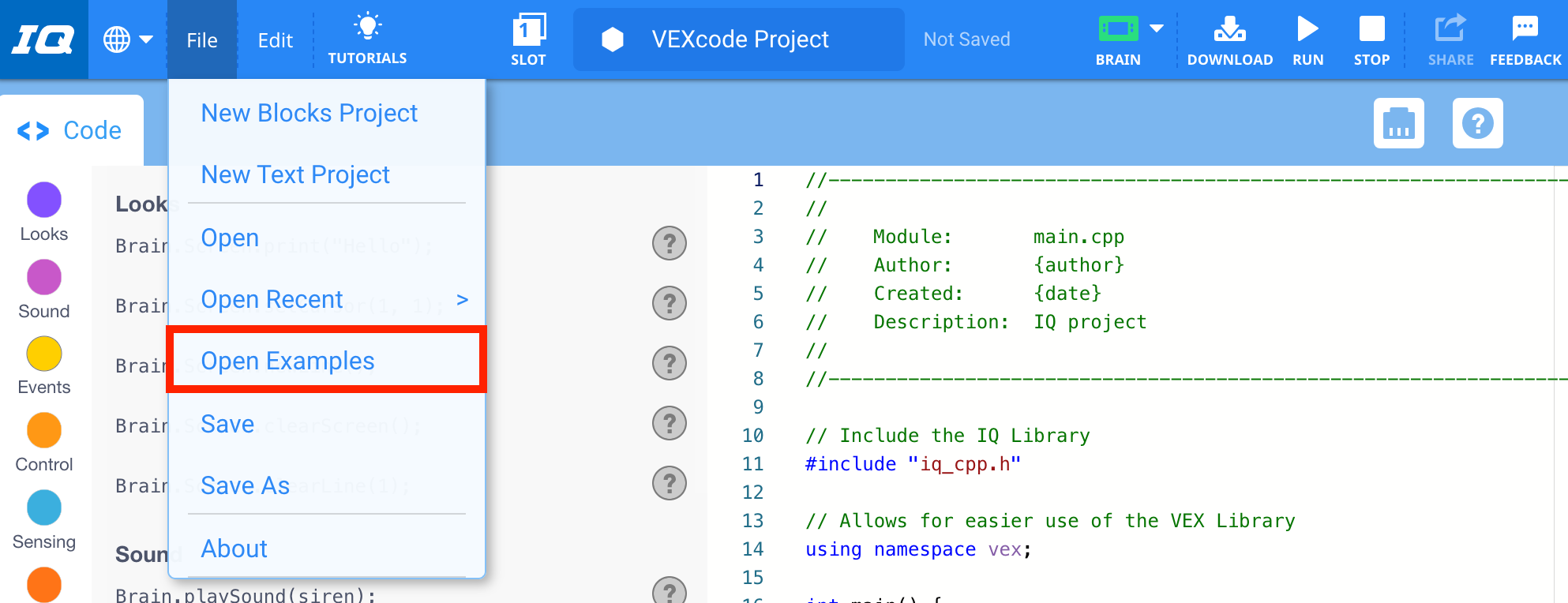 VEXcode IQ-werkbalk met het menu Bestand geopend en de optie Voorbeelden openen gemarkeerd. Open voorbeelden is de vijfde optie in het menu, onder Nieuw blokkenproject, Nieuw tekstproject, Openen en Recente bestanden openen.