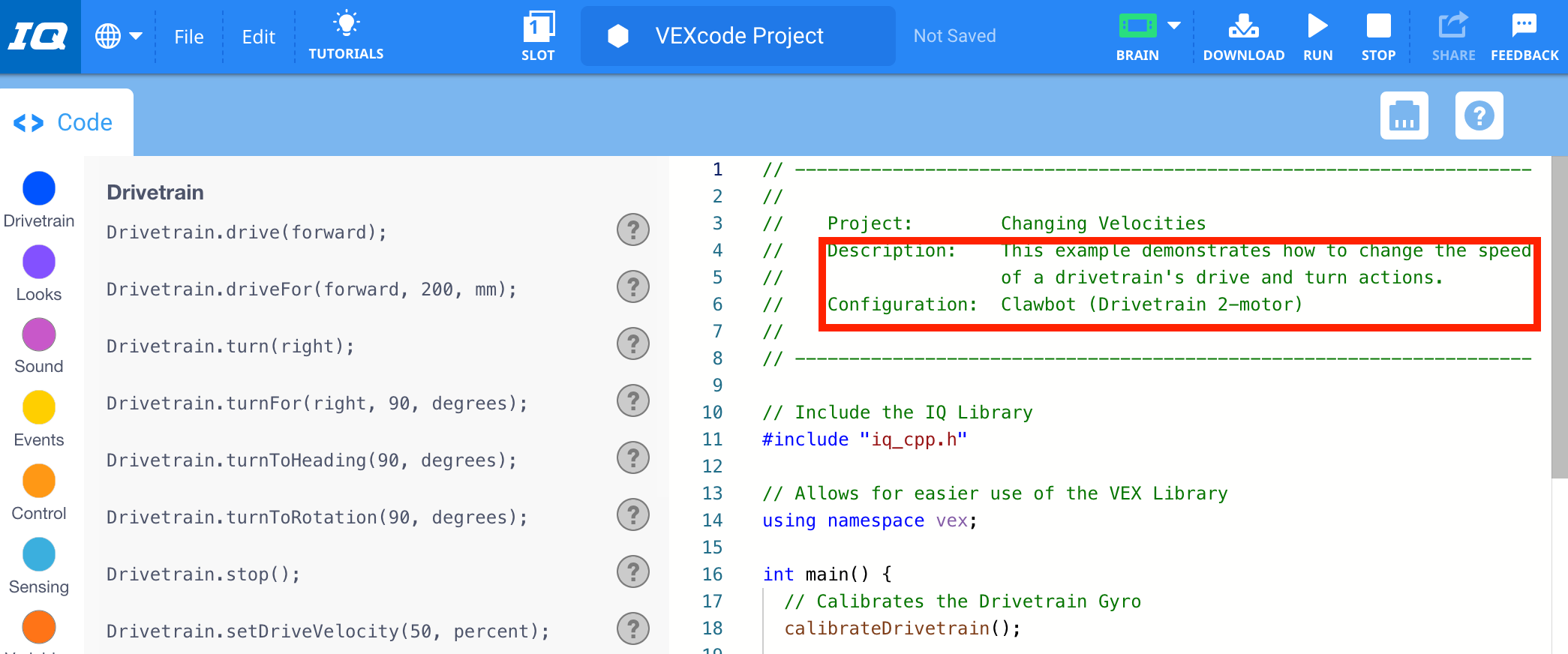 VEXcode IQ з відкритим прикладом проекту Changing Velocities та виділеними полями для коментарів «Опис» та «Конфігурація».