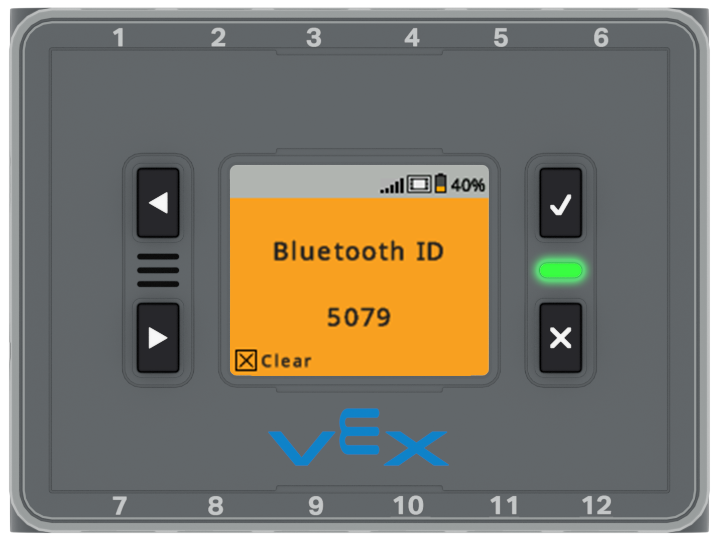 ഓറഞ്ച് നിറത്തിലുള്ള പശ്ചാത്തലവും Bluetooth ID 5079 എന്ന വാചകവും ഉള്ള ബ്രെയിൻ സ്‌ക്രീൻ കാണിച്ചിരിക്കുന്നു. താഴെ, ഒരു ഐക്കൺ സൂചിപ്പിക്കുന്നത് X ബട്ടൺ അമർത്തി ഈ സന്ദേശം മായ്‌ക്കാൻ കഴിയുമെന്നാണ്.