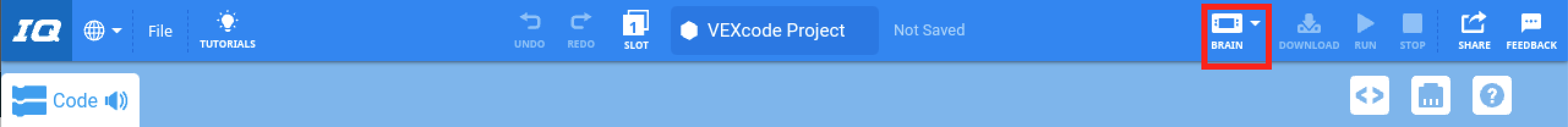 VEXcode IQ, Araç Çubuğu'nda Denetleyici ve İndirme simgeleri arasında vurgulanan Beyin simgesiyle birlikte.