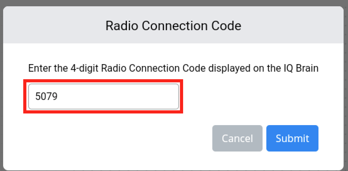VEXcode IQ Radio Connection Code-prompt met de tekst Voer de 4-cijferige radioverbindingscode in die op de IQ Brain wordt weergegeven. Hieronder ziet u een veld waarin u de code kunt invoeren en twee knoppen met de tekst Annuleren en Verzenden. De code 5079 is in het veld ingevoerd.