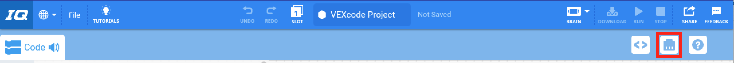 Barre d'outils VEXcode IQ avec l'icône Appareils mise en évidence entre les icônes Visionneuse de code et Aide.