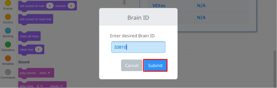 Pedido de identificação cerebral VEXcode IQ com o código 33810 introduzido no campo. Abaixo, o botão Enviar está destacado.