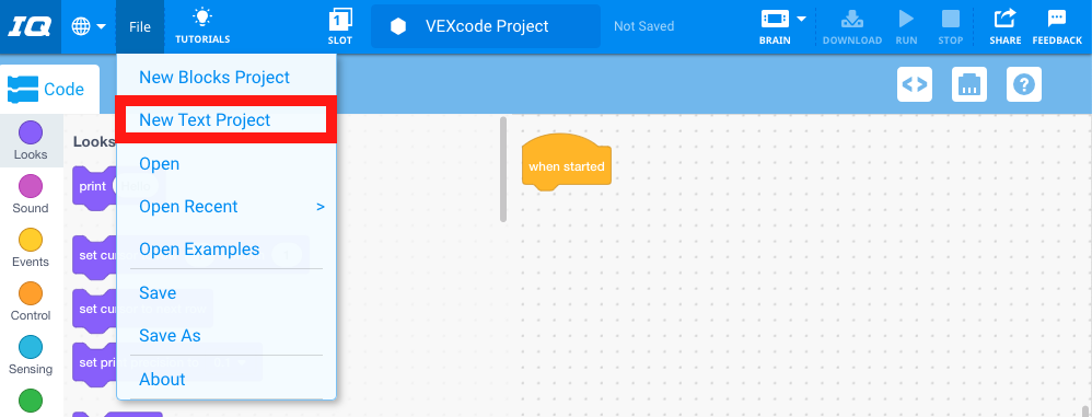Barre d'outils VEXcode IQ avec le menu Fichier ouvert et Nouveau projet de texte sélectionné. Nouveau projet de texte est la deuxième option sous Nouveau projet de blocs.