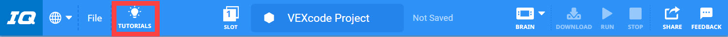 VEXcode IQ Toolbar mit dem hervorgehobenen Tutorials-Symbol rechts neben dem Datei-Symbol.