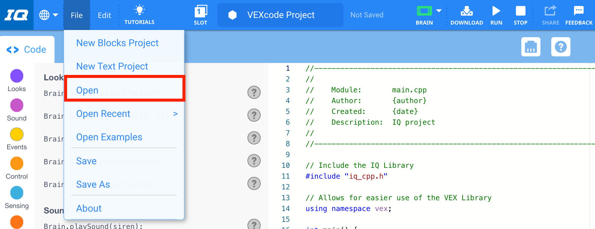 VEXcode IQ में फ़ाइल मेनू का स्क्रीनशॉट, जिसमें C++ परियोजनाओं तक पहुंचने के लिए 'ओपन' विकल्प को हाइलाइट किया गया है, जो VEX IQ रोबोटिक्स प्लेटफ़ॉर्म ज्ञानकोष में उपयोगकर्ताओं के लिए प्रासंगिक है।