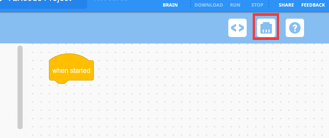 شريط أدوات VEXcode IQ مع أيقونة الأجهزة المميزة بين عارض التعليمات وأيقونات المساعدة.