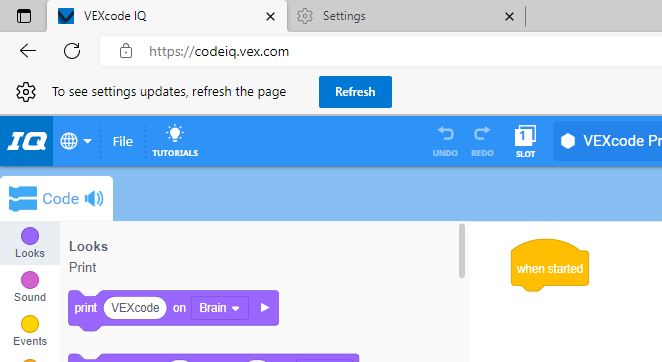 സെർച്ച് ബാറിന് താഴെ "To see settings updates, page refresh" എന്ന് കാണുന്ന Edge പ്രോംപ്റ്റ്. പ്രോംപ്റ്റിന്റെ വലതുവശത്ത് ഒരു നീല പുതുക്കൽ ബട്ടൺ ഉണ്ട്.
