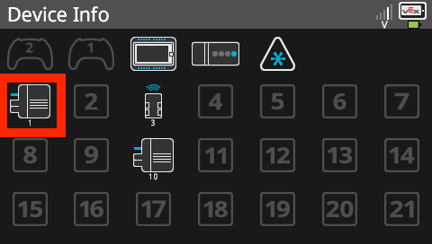 La pantalla del cerebro se muestra en el menú Información del dispositivo, que tiene una lista de todos los puertos inteligentes y dispositivos conectados del cerebro. El icono de un motor conectado en el menú Información del dispositivo está resaltado para indicar que se pueden seleccionar elementos para abrir sus menús de información.