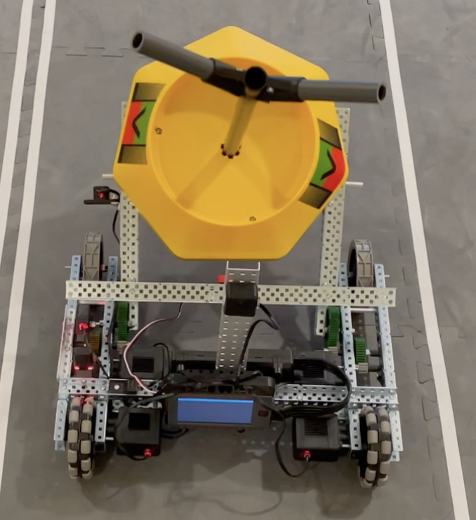 Zodra de sensor detecteert dat het mobiele doel zich in de vorken bevindt of
      de sensor staat