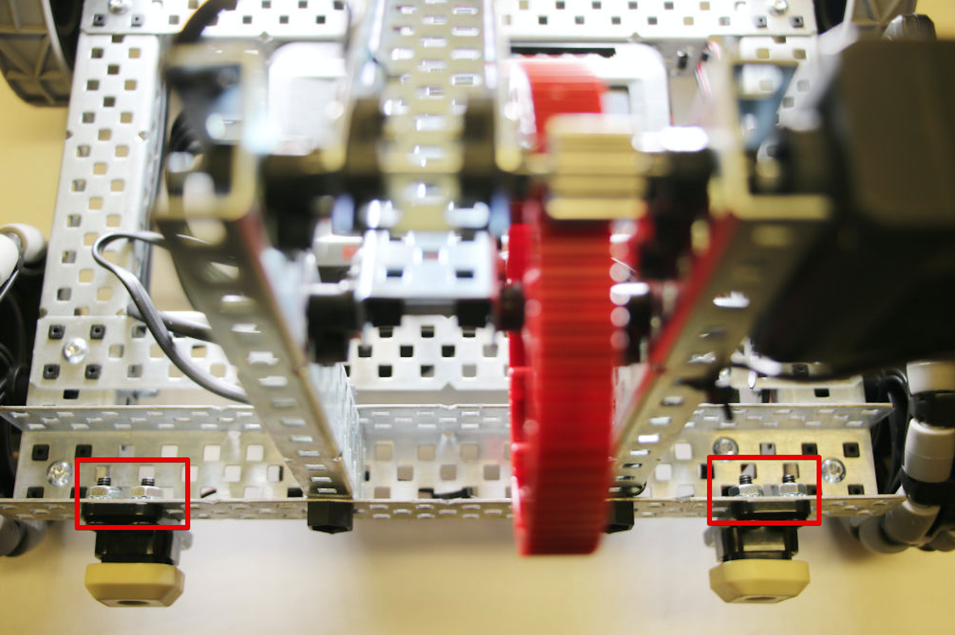 Sơ đồ minh họa cách thiết lập và cấu hình các cảm biến trong hệ thống robot V5, làm nổi bật các thành phần và kết nối chính để sử dụng hiệu quả.