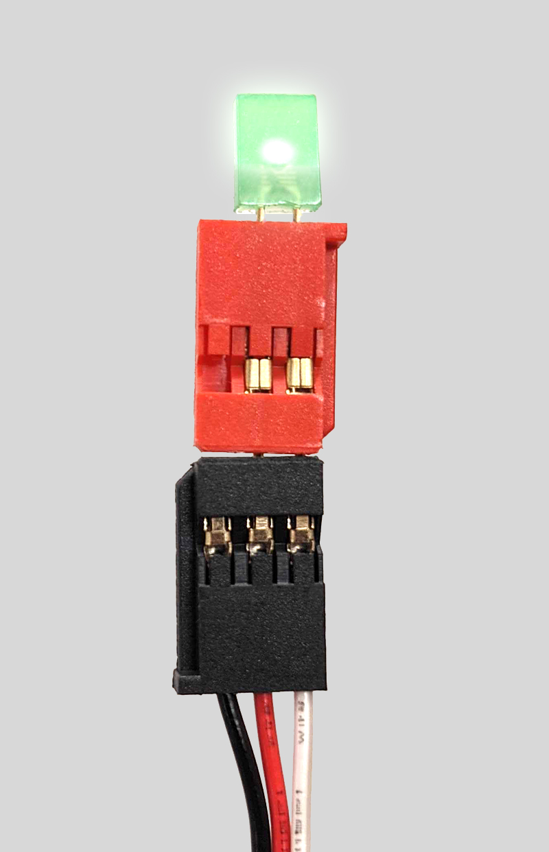 Sơ đồ minh họa Thiết bị 3 dây V5, hiển thị các kết nối và thành phần để lắp đặt và hoạt động đúng cách trong Danh mục V5.