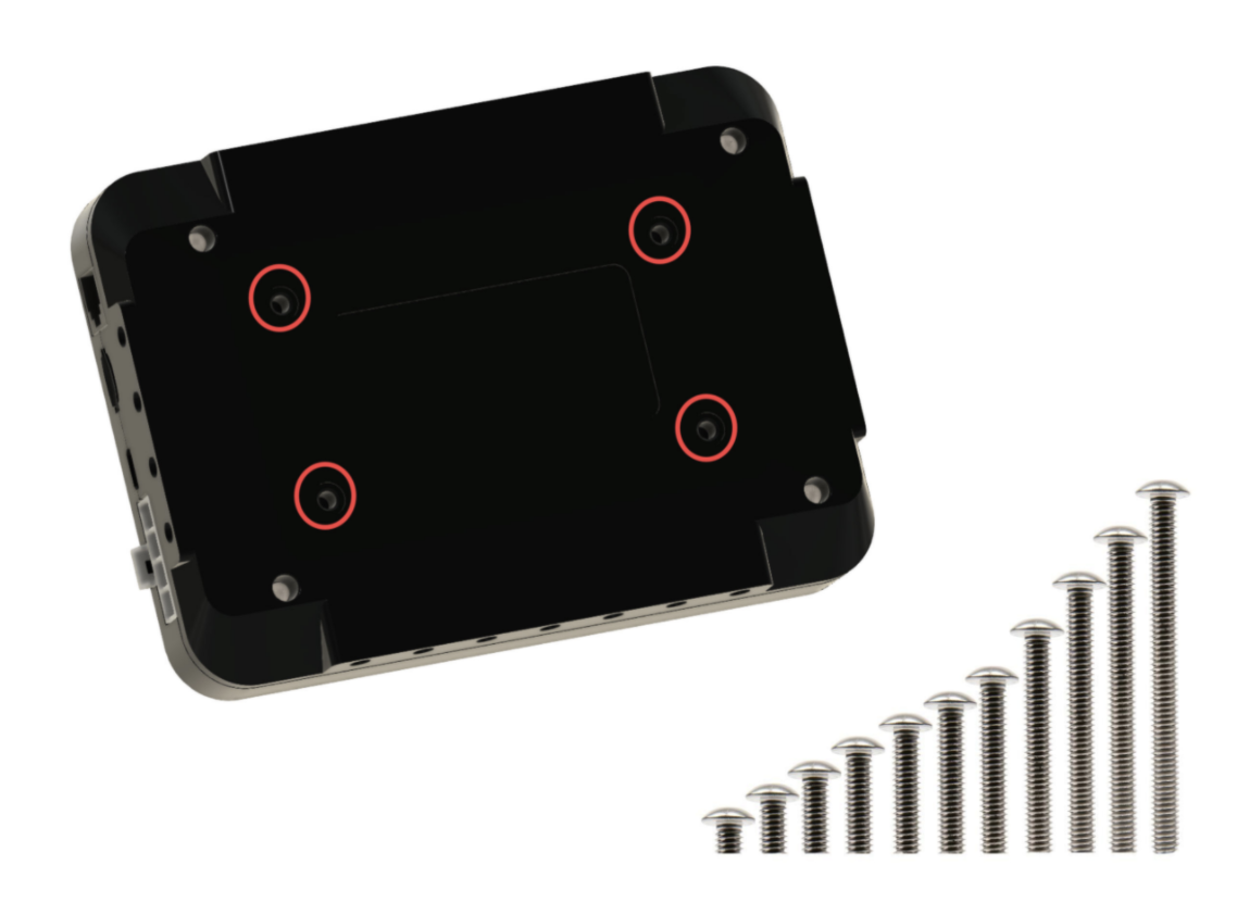 La partie inférieure du cerveau du robot V5 est représentée avec ses quatre inserts filetés pour vis VEX n° 8-32 mis en évidence.