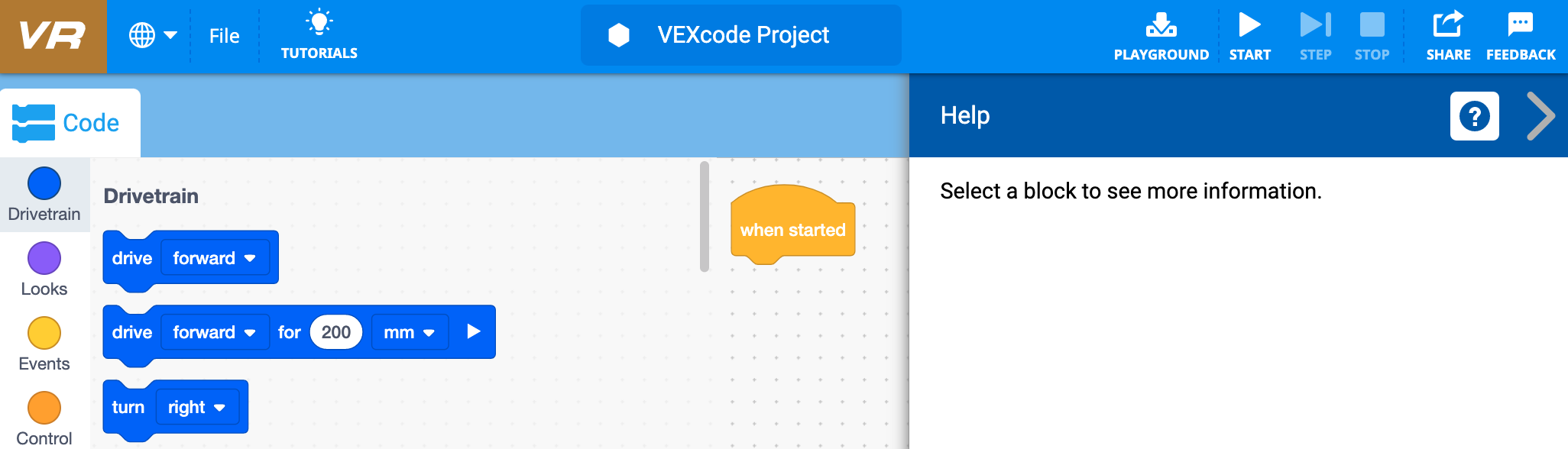 VEXcode VR 프로젝트 도움말 인터페이스의 스크린샷. 사용자가 가상 로봇 프로그래밍 환경에서 문제를 해결하고 코딩 경험을 개선할 수 있도록 옵션과 지침을 표시합니다.