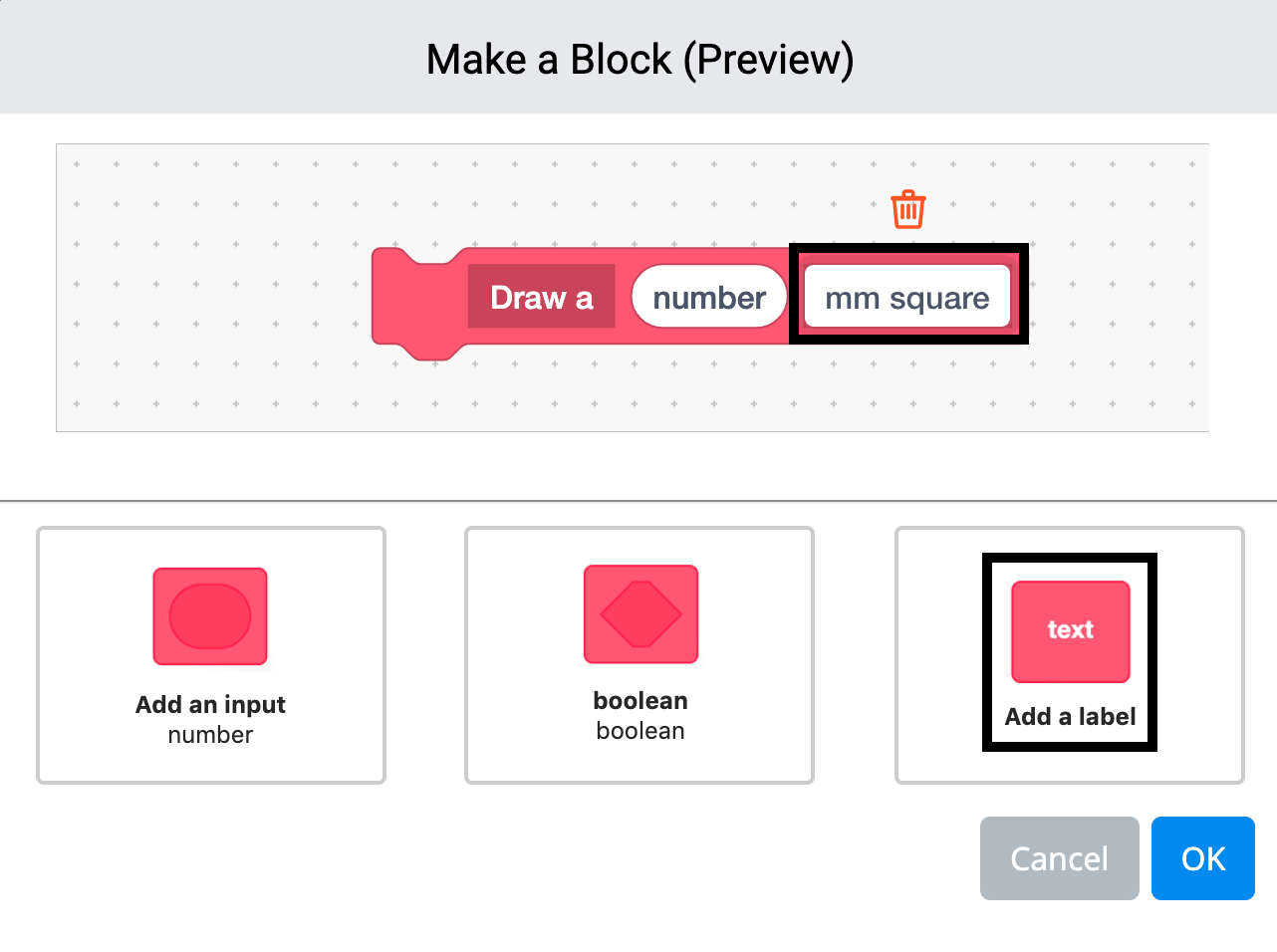 Gráfico de rótulo quadrado VEXcode VR, ilustrando os principais recursos do ambiente de programação online para codificação com um robô virtual, usado em tutoriais para educação STEM.