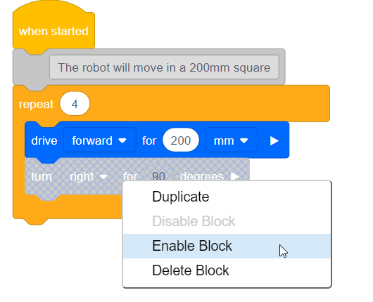 Captura de pantalla de la interfaz de codificación basada en bloques VEXcode VR que muestra bloques habilitados para programar un robot virtual, ilustrando el diseño fácil de usar de la plataforma para aprender conceptos de codificación en la educación STEM.