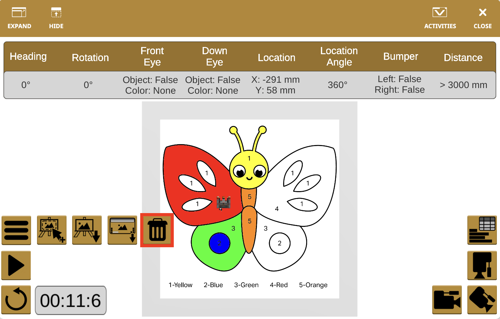 Capture d'écran de l'interface du terrain de jeu VEXcode VR, présentant divers blocs de codage et outils disponibles pour que les utilisateurs puissent programmer un robot virtuel, mettant en évidence les fonctionnalités conçues à des fins éducatives dans l'apprentissage STEM.