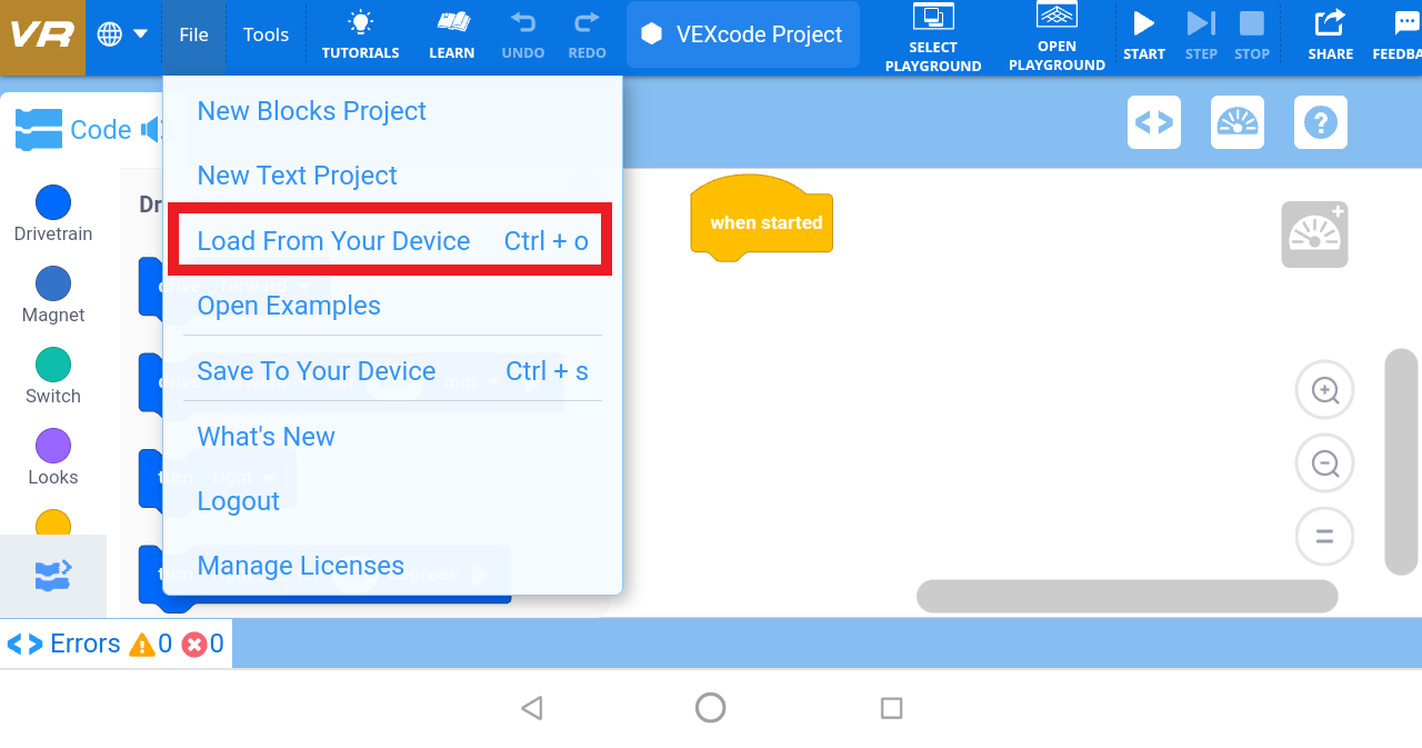 Capture d'écran de l'interface VEXcode VR montrant les options « Charger et enregistrer », illustrant comment les utilisateurs peuvent gérer leurs projets de codage dans l'environnement de programmation virtuel conçu pour l'apprentissage des concepts de codage et de la robotique.