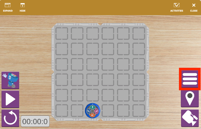Captura de pantalla del espacio de juegos VEXcode VR 123, que muestra una interfaz de robot virtual con opciones de codificación basadas en bloques, diseñada para fines educativos en STEM, que permite a los usuarios crear y probar código de programación en un entorno simulado.
