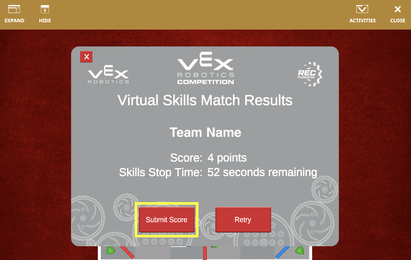 Diagrama que ilustra el diseño del campo de juego VRC Over Under 2023-2024, con elementos y zonas clave para la programación VEXcode VR, diseñado para ayudar a los estudiantes a comprender los conceptos de robótica y codificación en un entorno virtual.