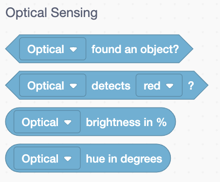 VEXcode VR saskarnes ekrānuzņēmums, kurā parādīta programmēšanas vide VRC Tipping Point izaicinājumam (2021–2022), kurā ir ietvertas bloku un teksta kodēšanas iespējas, lai lietotāji varētu apgūt kodēšanas koncepcijas ar virtuālo robotu.