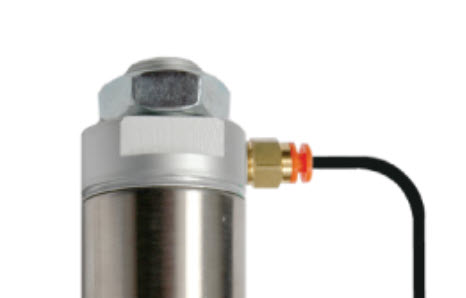 Sơ đồ minh họa các thành phần và cách bố trí của hệ thống V5 Legacy Pneumatics, giới thiệu nhiều bộ phận khác nhau và kết nối của chúng cho mục đích giáo dục về robot.