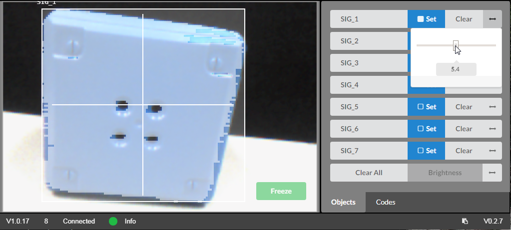 Diagrama que ilustra la configuración de un robot V5, mostrando varios componentes y sus conexiones, relevante para la sección Descripción de la categoría V5 en Robot Config.