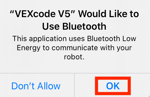 Gambar yang menunjukkan proses koneksi ke VEX V5 Brain, mengilustrasikan komponen dan pengaturan yang diperlukan untuk membuat tautan antara robot dan unit otak.