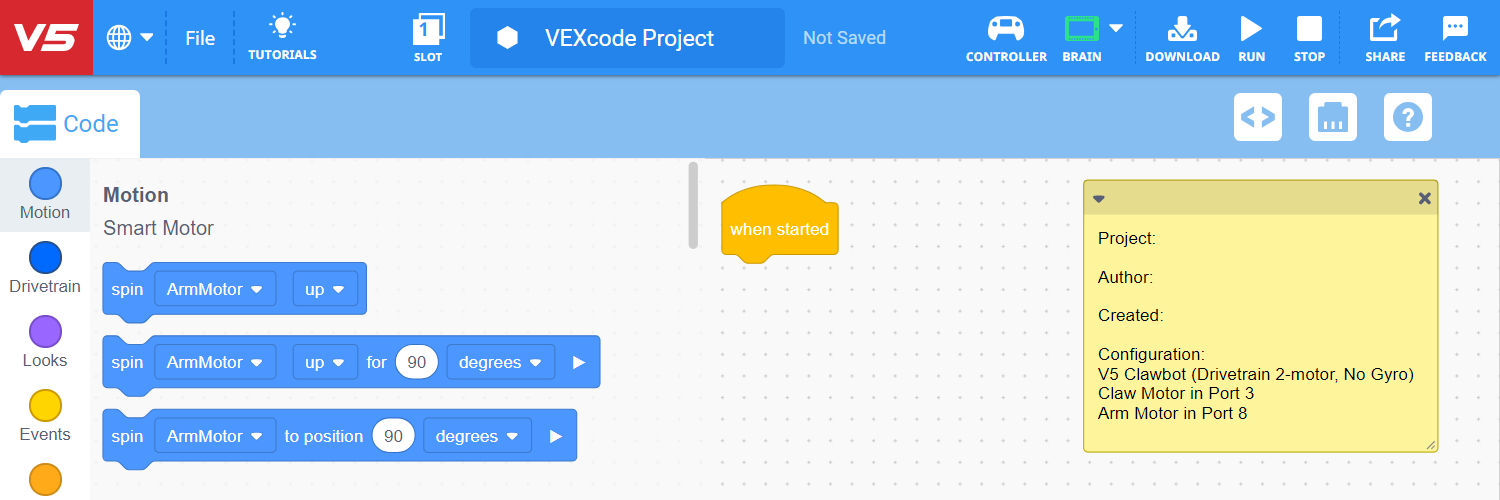 VEX V5 Clawbot projekto sąsajos ekrano kopija, kurioje rodomi įvairūs programavimo blokai, naudojami skyriui Atidaryti ir išsaugoti blokų projektus, iliustruojantis VEXcode programinės įrangos išdėstymą ir funkcionalumą.