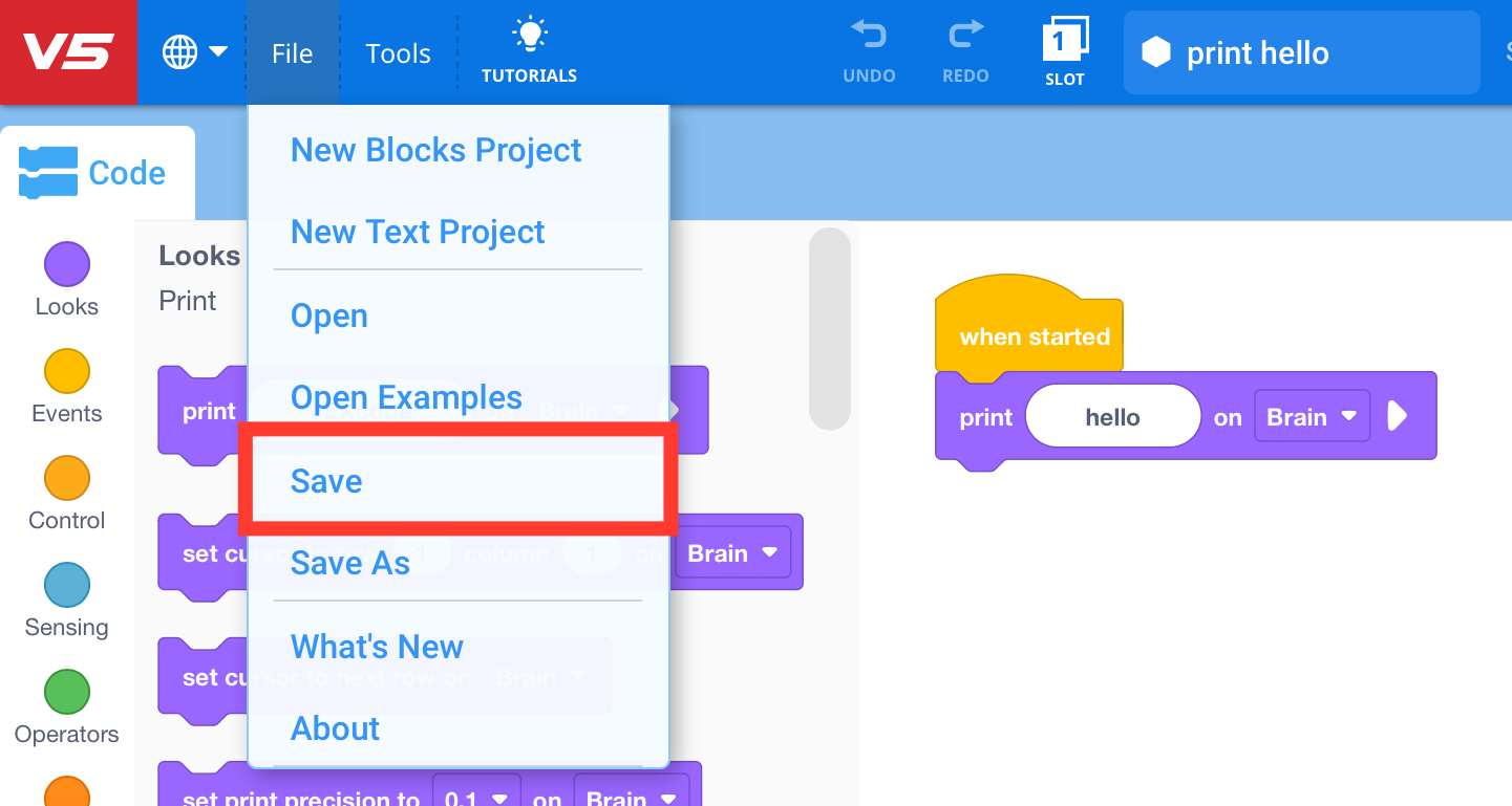 Vexcode V5 failo meniu su raudonu langeliu, pabrėžiančiu parinktį Išsaugoti