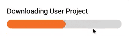 Snímek obrazovky s ukazatelem průběhu, na kterém je uvedeno Stahování uživatelského projektu.