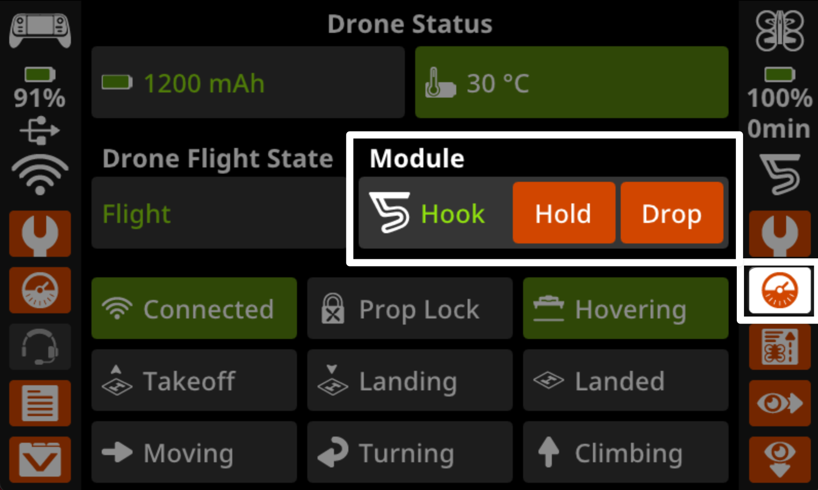 Detailopname van het controllerscherm met het dronestatusscherm geopend en een markering op het modulegedeelte. Dit laat zien dat Hook is gekozen als de module met knoppen voor vasthouden en loslaten.
