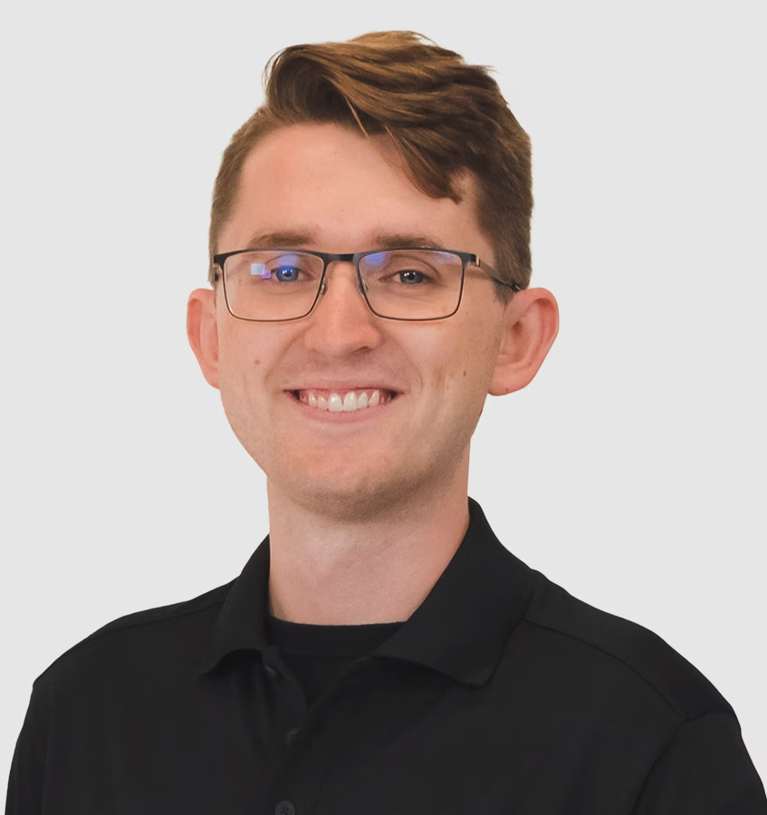 Headshot photo of Matt.